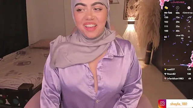 Snapshot of shayla_18 chatting on March 2025 12:00:01 AM shayla 18 online show from March 2025 12:00:01 AM