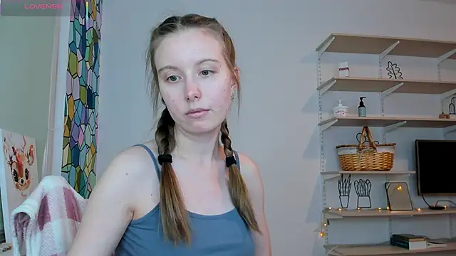 Peggy Beauty online show from October 2025 12:10:02 AM