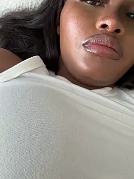 Snapshot of Neelo-Smith chatting on February 2025 11:44:02 AM Neelo-Smith online show from February 2025 11:44:02 AM