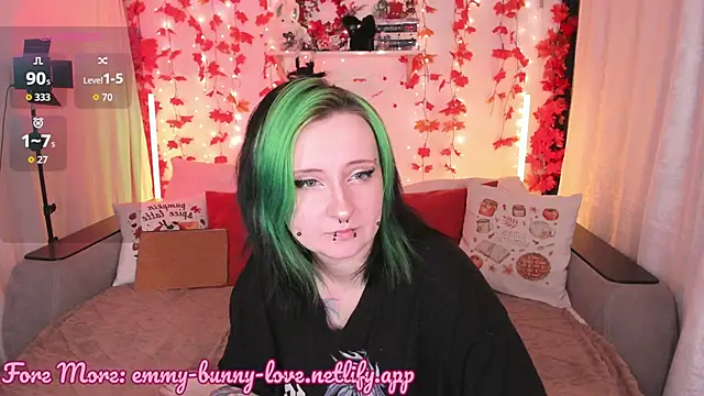 EmmyBunny online show from October 2025 03:31:02 PM