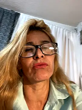 SahoryHorny online show from November 2025 07:57:02 PM