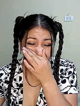 Snapshot of nammy__dirtyhott chatting on November 2025 02:24:02 PM nammy dirtyhott online show from November 2025 02:24:02 PM