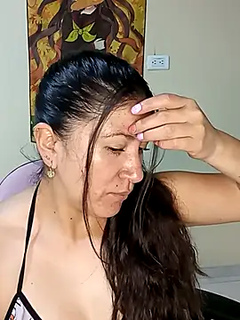 Snapshot of nammy__dirtyhott chatting on December 2025 01:20:02 PM nammy dirtyhott online show from December 2025 01:20:02 PM