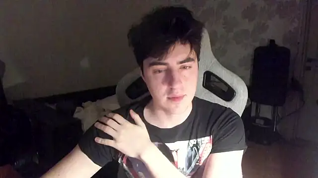 Knuckles17 online show from February 2026 01:28:02 PM