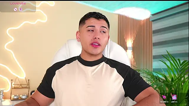 Snapshot of MatiasKorn chatting on September 2025 06:48:02 AM MatiasKorn online show from September 2025 06:48:02 AM