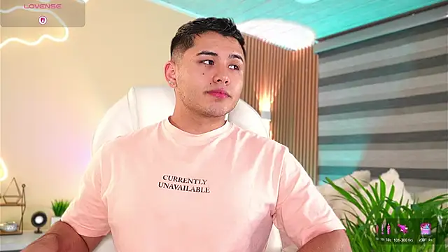 Snapshot of MatiasKorn chatting on November 2025 05:29:01 AM MatiasKorn online show from November 2025 05:29:01 AM