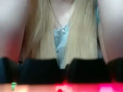 69liamilk69 online show from December 2024 06:01:01 AM