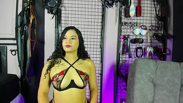 Twisted Fantasy online show from January 2025 07:50:01 PM