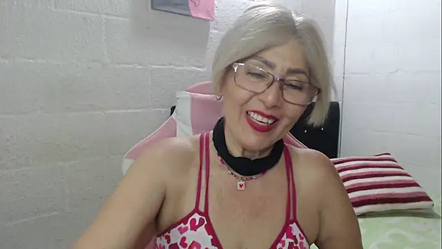 jade04 roberts online show from March 2025 11:53:01 PM