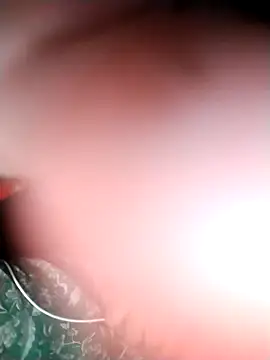 Snapshot of ohana143 chatting on March 2025 07:25:01 PM ohana143 online show from March 2025 07:25:01 PM