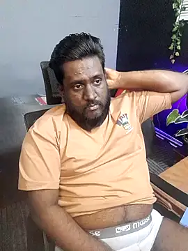 Rayansmith  online show from November 2025 01:11:01 AM