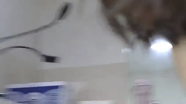 Snapshot of MIYAMOTO_MARINA chatting on February 2025 01:21:02 PM MIYAMOTO MARINA online show from February 2025 01:21:02 PM