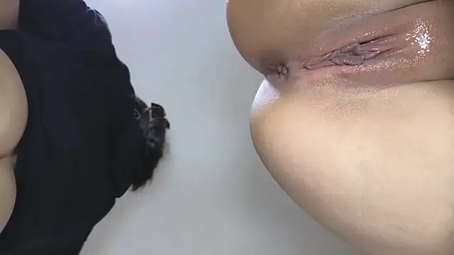 Snapshot of MIYAMOTO_MARINA chatting on February 2025 02:59:02 PM MIYAMOTO MARINA online show from February 2025 02:59:02 PM