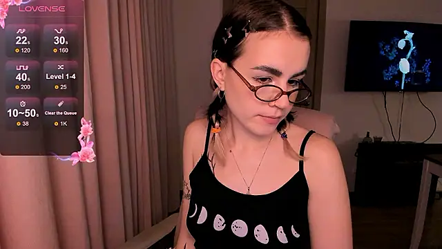 Snapshot of _selectrra chatting on December 2024 02:33:01 PM selectrra online show from December 2024 02:33:01 PM