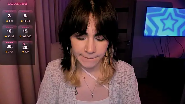 Snapshot of _selectrra chatting on January 2025 03:15:01 PM selectrra online show from January 2025 03:15:01 PM