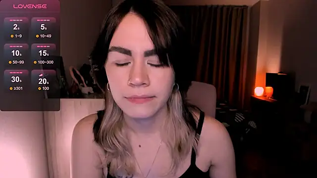 Snapshot of _selectrra chatting on March 2025 11:42:02 AM selectrra online show from March 2025 11:42:02 AM