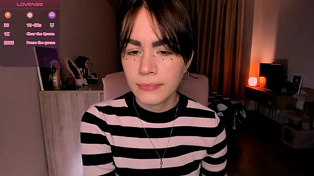 Snapshot of _selectrra chatting on March 2025 12:47:01 PM selectrra online show from March 2025 12:47:01 PM