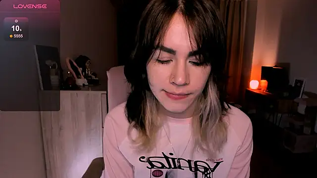 Snapshot of _selectrra chatting on March 2025 02:55:02 PM selectrra online show from March 2025 02:55:02 PM