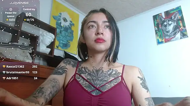 ZoeBakers  online show from March 2025 07:25:01 PM