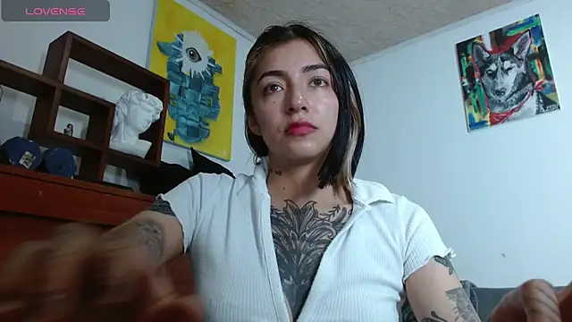 ZoeBakers  online show from March 2025 12:18:02 AM