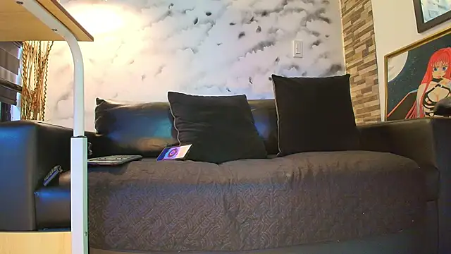 Sophie LittleS online show from December 2025 11:41:01 AM