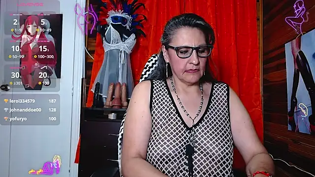 Snapshot of merlyna_goldens chatting on January 2025 04:42:01 AM merlyna goldens online show from January 2025 04:42:01 AM