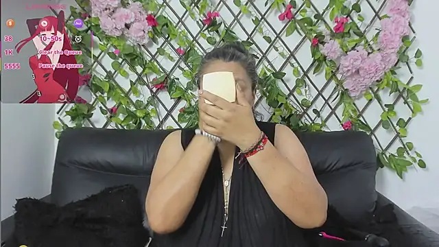 merlyna goldens online show from December 2025 12:26:02 AM