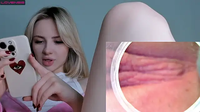 Snapshot of jannemary chatting on January 2025 04:19:02 AM jannemary online show from January 2025 04:19:02 AM