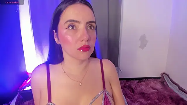 Snapshot of rouse_lili chatting on June 2026 11:23:01 AM rouse lili online show from June 2026 11:23:01 AM