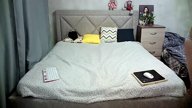 juliettkalen online show from January 2025 07:57:01 AM