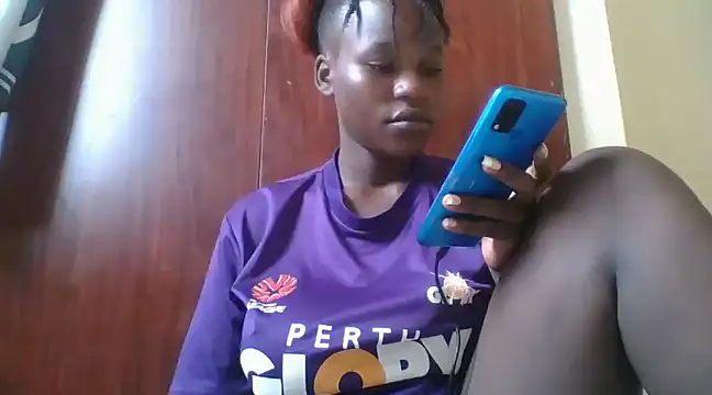 Snapshot of prettychic5 chatting on December 2024 11:26:01 AM prettychic5 online show from December 2024 11:26:01 AM