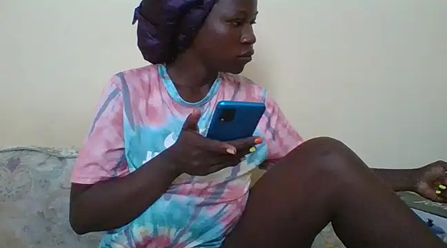 Snapshot of prettychic5 chatting on January 2025 06:39:01 AM prettychic5 online show from January 2025 06:39:01 AM