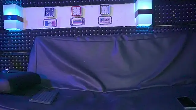 Dulce yors online show from December 2024 10:42:02 PM