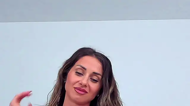 Snapshot of SelenaWest chatting on September 2025 10:27:01 AM SelenaWest online show from September 2025 10:27:01 AM