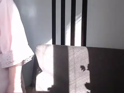 Alma44 online show from March 2026 07:16:01 AM