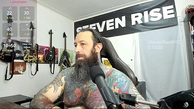 Snapshot of StevenRiseNYC chatting on March 2025 01:40:01 PM StevenRiseNYC online show from March 2025 01:40:01 PM