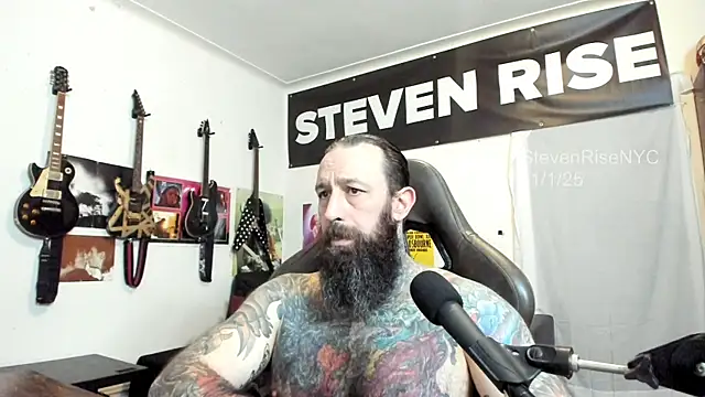 Snapshot of StevenRiseNYC chatting on November 2025 09:17:02 PM StevenRiseNYC online show from November 2025 09:17:02 PM