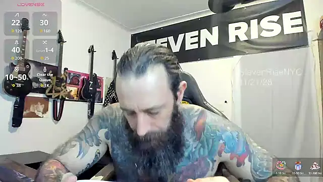 Snapshot of StevenRiseNYC chatting on November 2025 02:32:02 AM StevenRiseNYC online show from November 2025 02:32:02 AM