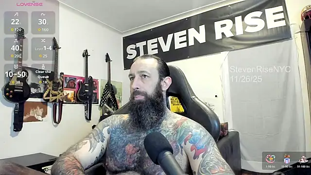 Snapshot of StevenRiseNYC chatting on November 2025 04:47:01 AM StevenRiseNYC online show from November 2025 04:47:01 AM