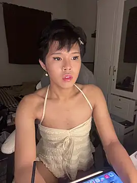 Plaxtique online show from February 2026 03:10:02 PM