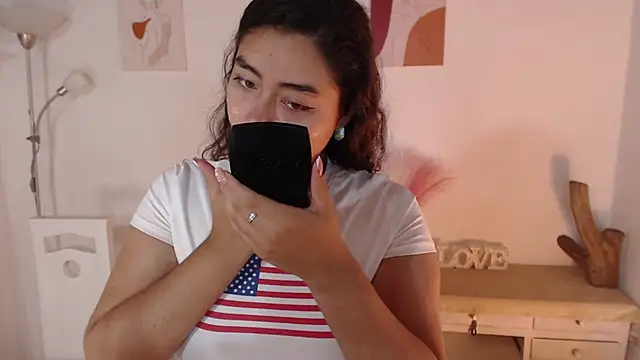  Kim  M online show from January 2025 11:47:02 AM