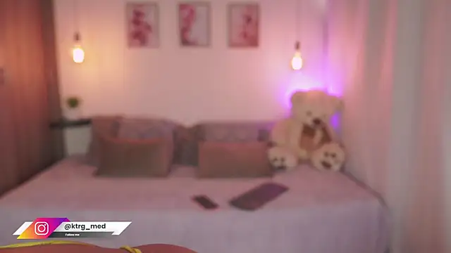 amelie gonzalez online show from September 2025 07:16:01 PM