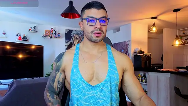 Snapshot of Michael_Diamond chatting on May 2026 05:29:01 PM Michael Diamond online show from May 2026 05:29:01 PM