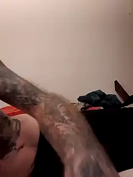 Snapshot of PIercingBoy38 chatting on December 2024 12:11:01 AM PIercingBoy38 online show from December 2024 12:11:01 AM