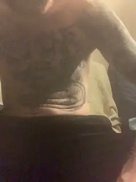 Snapshot of PIercingBoy38 chatting on March 2025 11:38:02 PM PIercingBoy38 online show from March 2025 11:38:02 PM