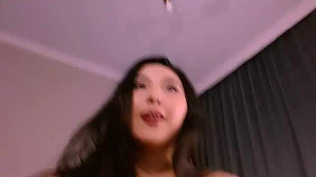 Snapshot of monabooty chatting on January 2025 02:28:02 PM monabooty online show from January 2025 02:28:02 PM