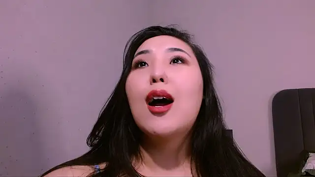 Snapshot of monabooty chatting on March 2025 08:55:01 PM monabooty online show from March 2025 08:55:01 PM