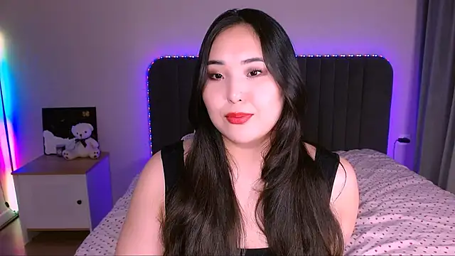 monabooty online show from February 2026 08:14:01 PM