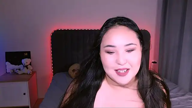 monabooty online show from June 2026 11:58:01 AM