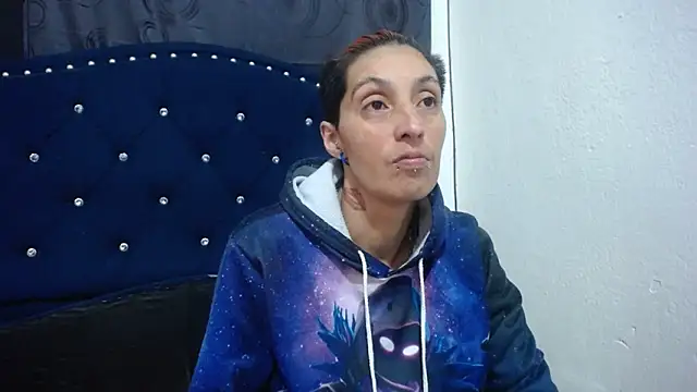 anyu1306 online show from December 2024 06:07:02 AM